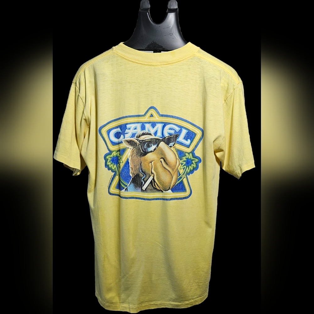 Vintage Joe Camel Pocket-tee